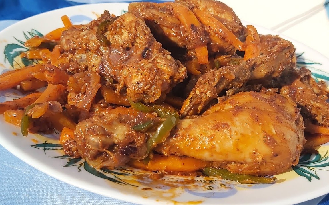 Jinsi ya kupika makange ya kuku